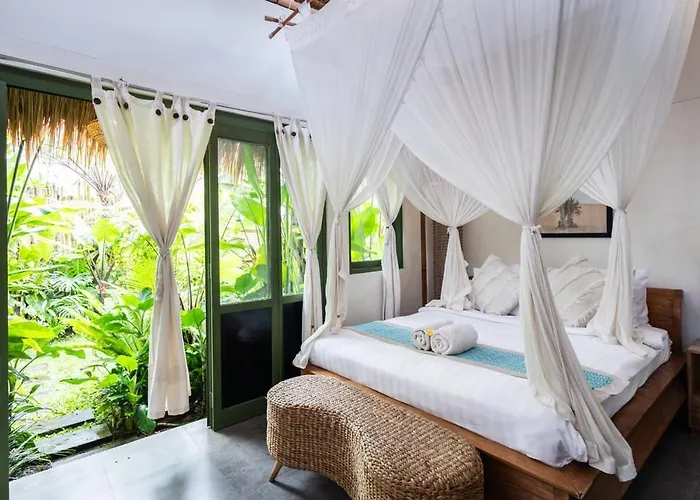 Lodge The Local Entikentikan Bangli