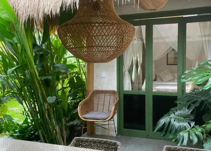 The Local Entikentikan Lodge